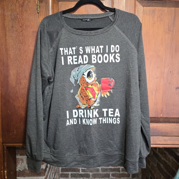 Owl Reading Cotton Poly Blend Sweatshirt - Large - Lilicloth - Picture 1 of 5